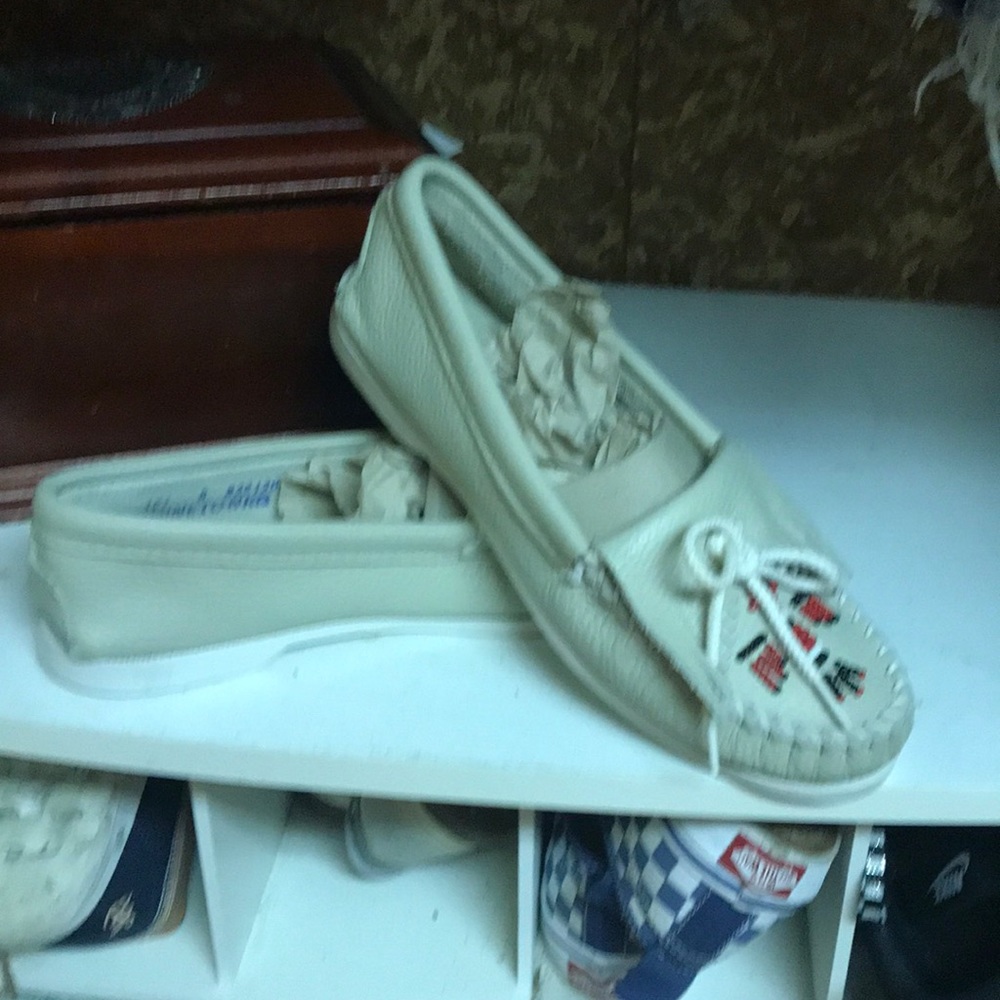 Shoes new without tags